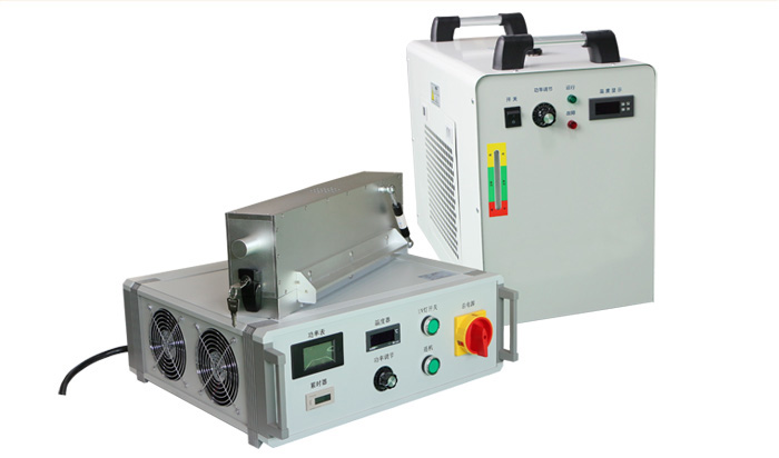 UV LED固化光源設(shè)備的三大配置照射頭、水冷機(jī)、電源驅(qū)動(dòng)